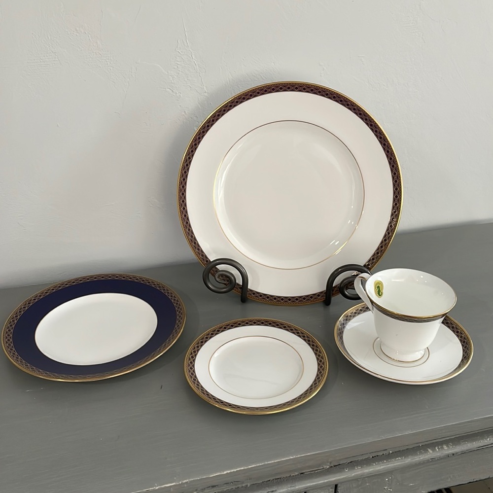 Waterford Powerscourt 5 piece china set